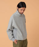 BEAMS LIGHTS / 『essential』 裏毛 タートルネック スウェット
