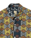 ハラダマニア / バティック柄 トラベル ローカライズドシャツ