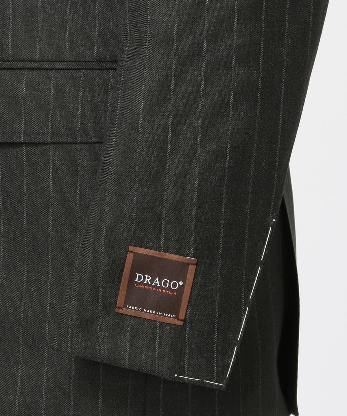 BEAMS F / DRAGO ストライプ スーツ / 50 / CHACOAL – BEAMS digroo