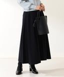 Demi-Luxe BEAMS / ウールサテン フレアスカート